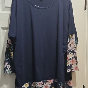 Yelete Navy Floral Long Sleeve Tee